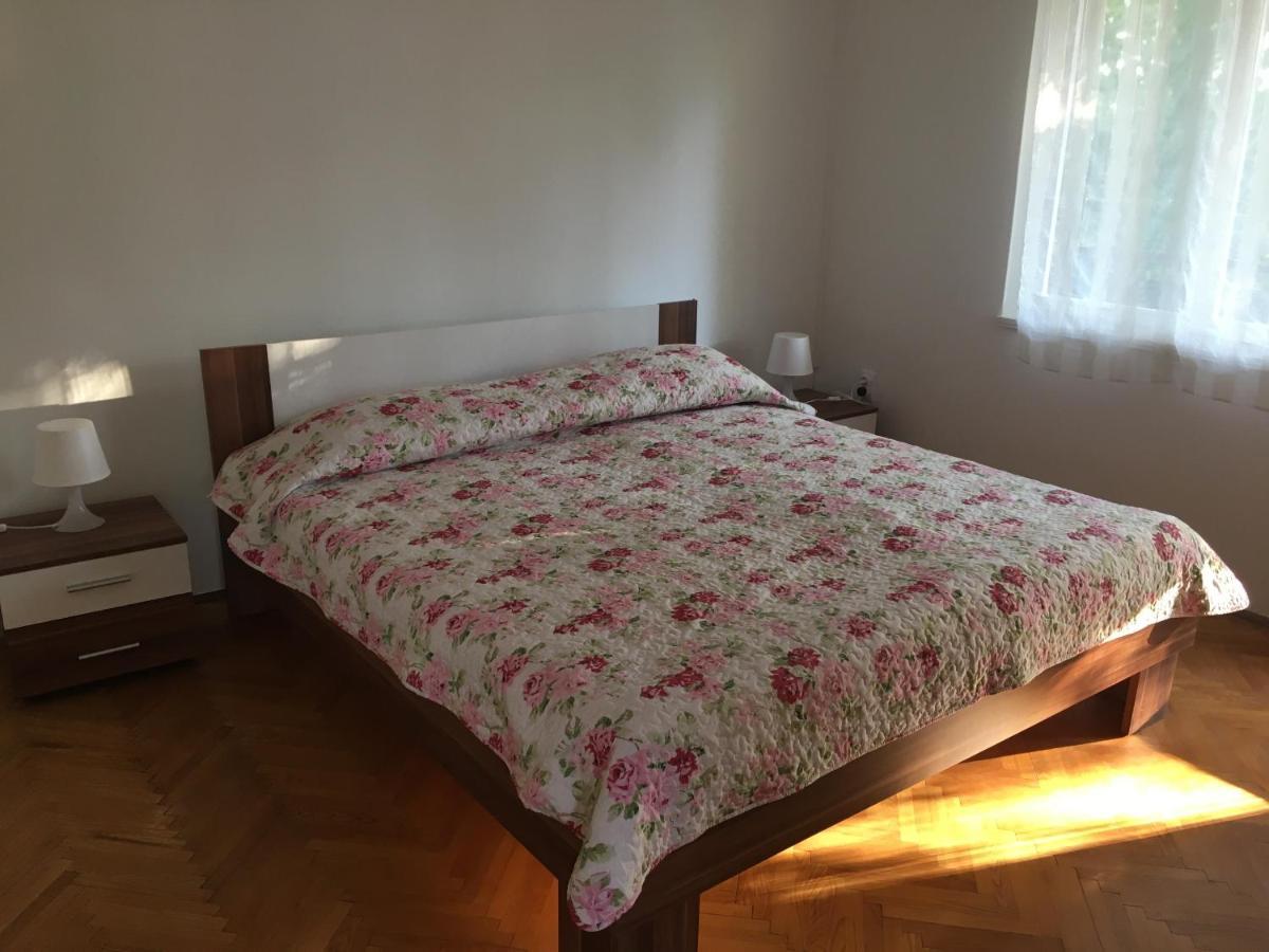 Apartman Kora Njivice Exterior foto